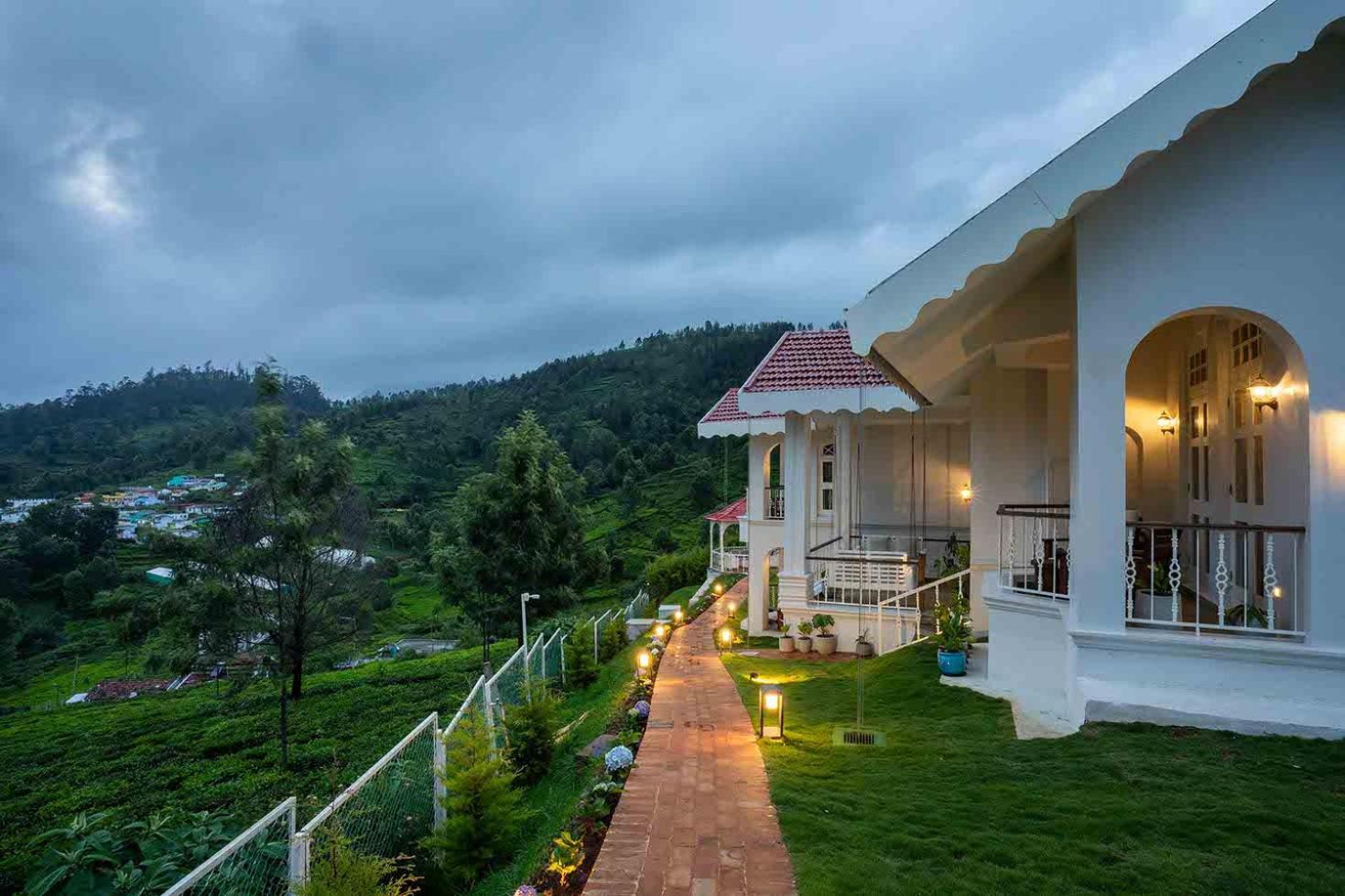 Lohonostays Villa Lansdowne Coonoor Exterior photo